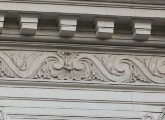 Różne oblicza symetrii. Odcinek pierwszy